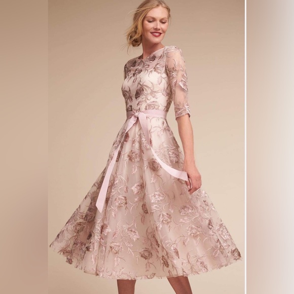 BHLDN x Anthropologie Linden Embroidered Floral Dress Size 4 - Picture 2 of 8